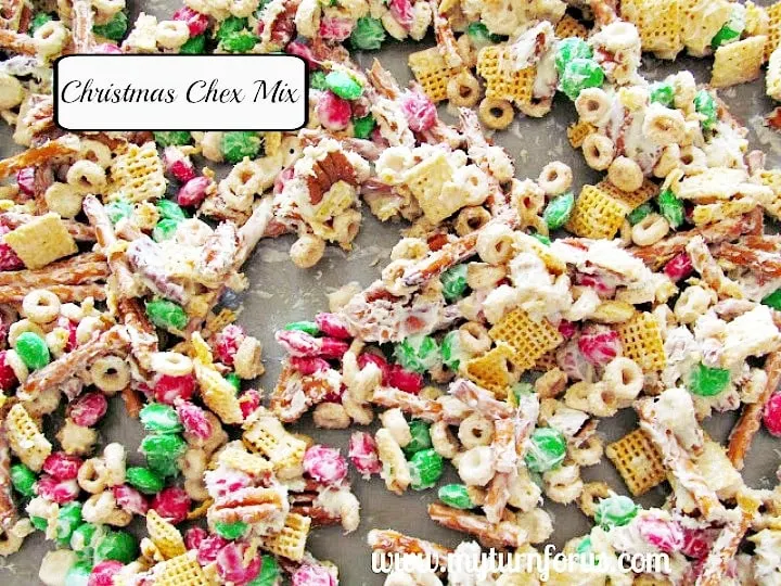 Easy Christmas Reindeer Chex Mix Recipe