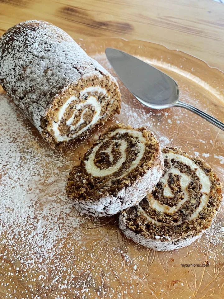 pumpkin pecan cake roll with cream cheese filling recipe