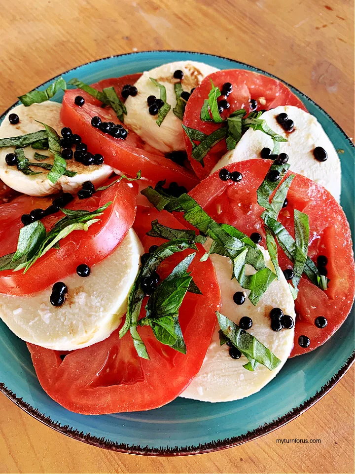  Caprese Salad with Balsamic Pearls 