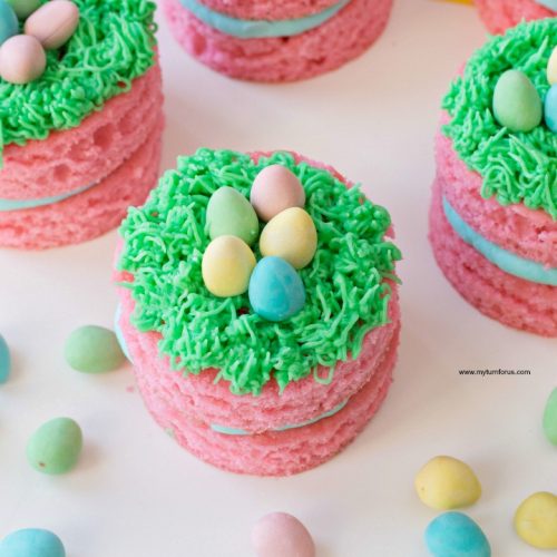 How to make Mini Cakes for Easter - My Turn for Us