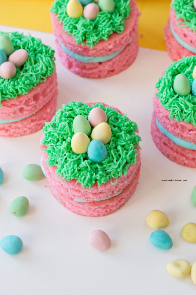 How to make Mini Cakes for Easter - My Turn for Us