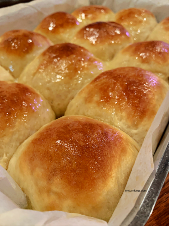 Soft No Knead Dinner Rolls - My Turn For Us