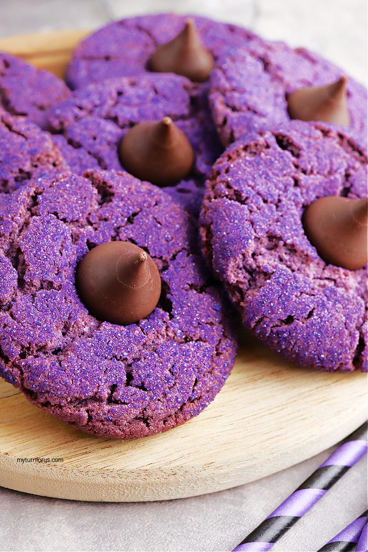 peanut butter witch hat cookies